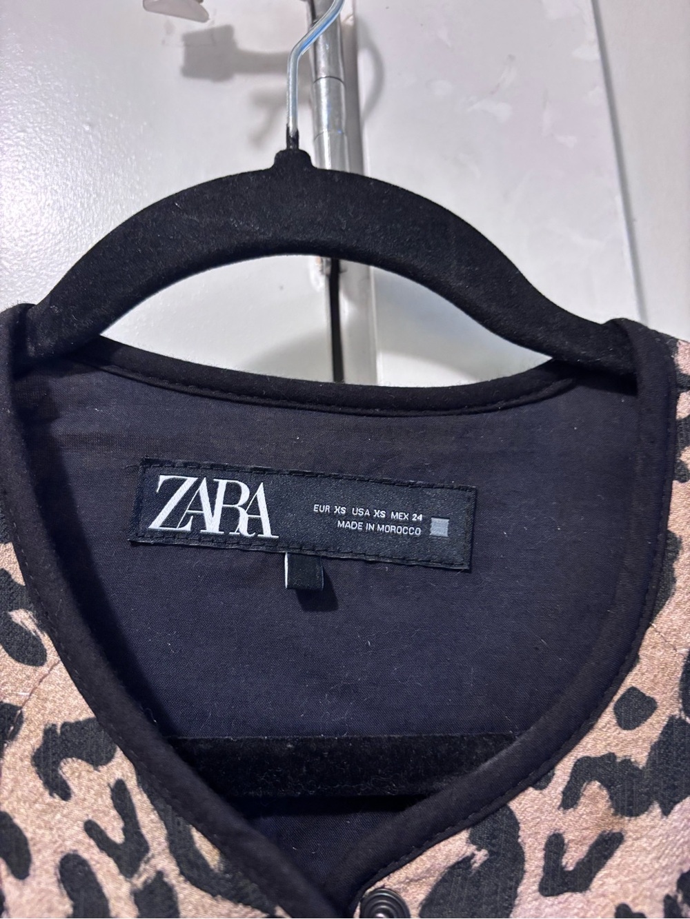 ZARA Leopard Jacket - Picture 2 of 2